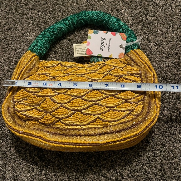 Pineapple beaded bag - Picture 5 of 6